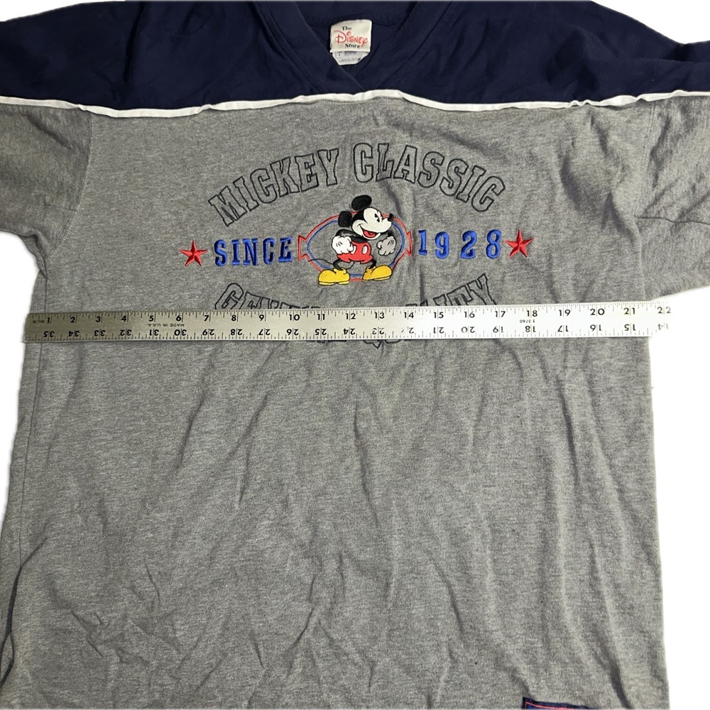 Vintage Y2K Disney Store Mickey Classic Embroidered Long Sleeve V Neck Gray L - Picture 5 of 5